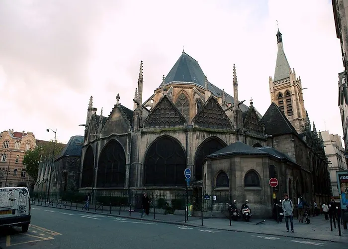 호텔 생 피에르 파리