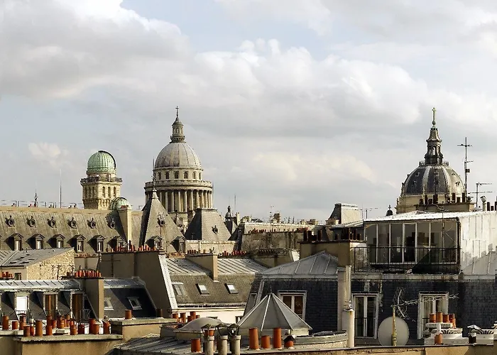 생 피에르 2* 파리