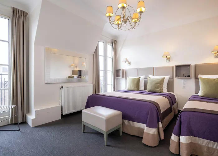 호텔 생 피에르 2*