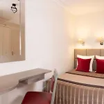 Saint Pierre Hotel 2*