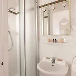 Hotel Saint Pierre 2*