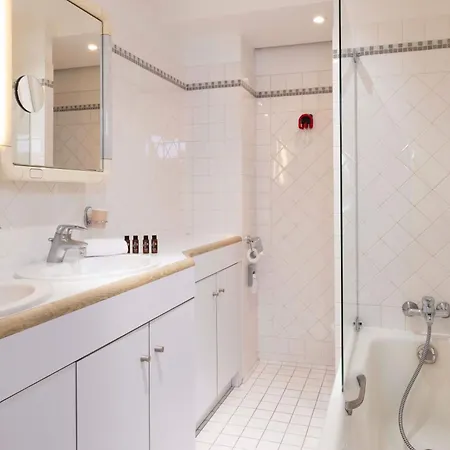 Saint Pierre Hotel Parigi