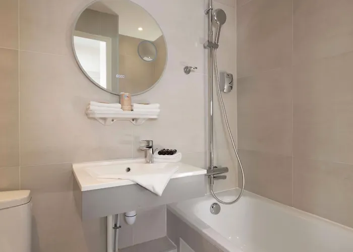 Hotel Saint Pierre 2*