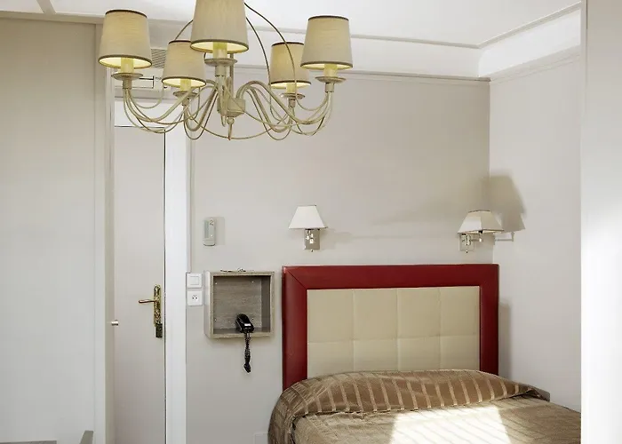 Saint Pierre Hotel 2*