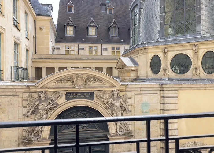 Saint Pierre Hotel 2*