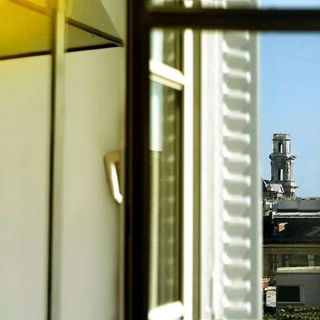 Saint Pierre Hotel Paris