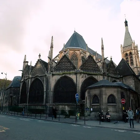 Hotel Saint Pierre Paris