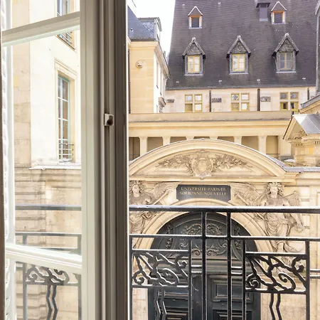 Saint Pierre Hotel 2*