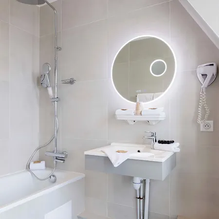 Hotel Saint Pierre 2*